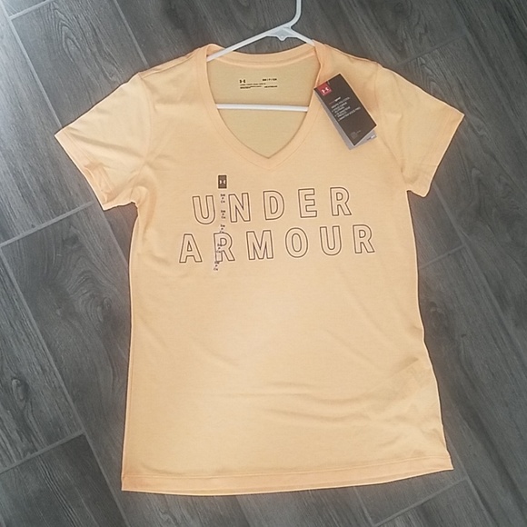 Nwt Under Armour t shirt - Picture 7 of 8